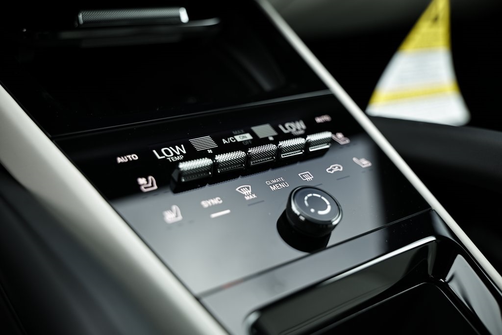 2026 Porsche Cayenne photo 41