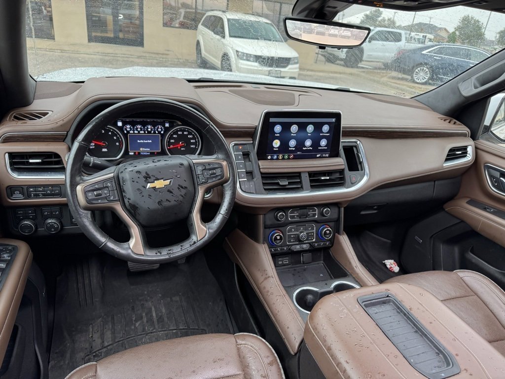 2021 Chevrolet Suburban High Country photo 3