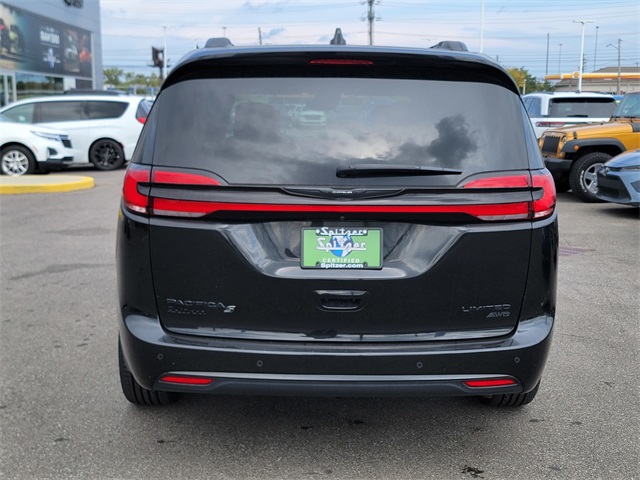 2021 Chrysler Pacifica Limited photo 4