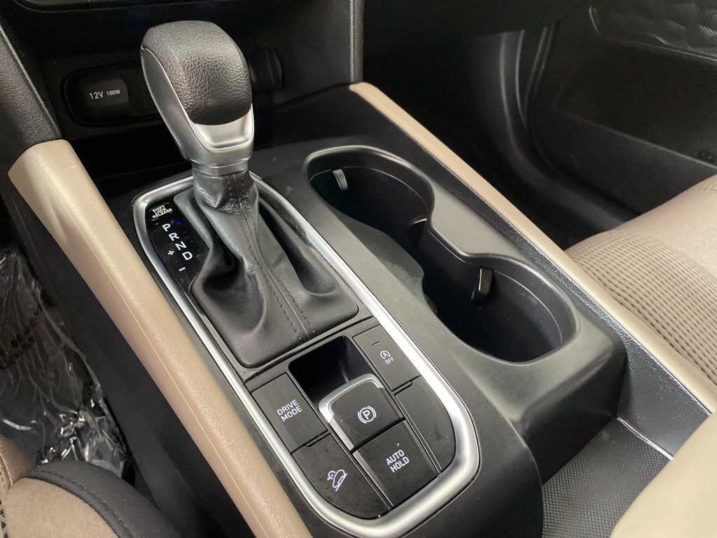 2020 Hyundai Santa Fe SEL photo 31