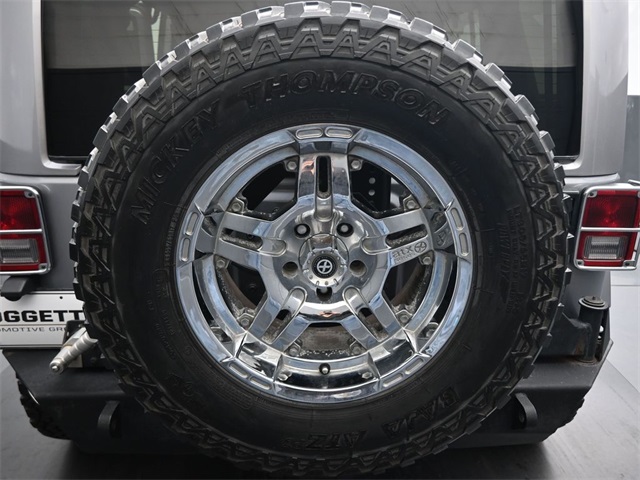 2014 Jeep Wrangler Unlimited Rubicon photo 15