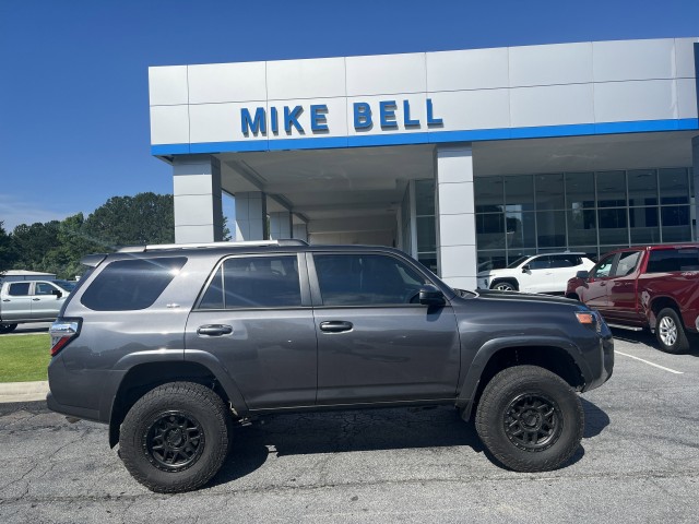 2023 Toyota 4Runner SR5