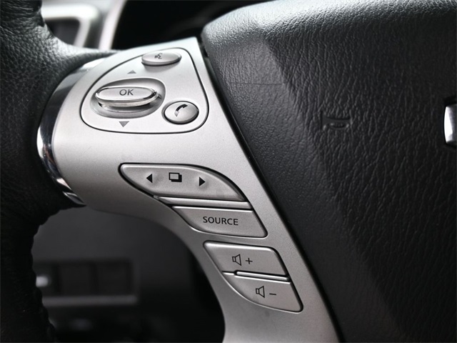 2018 Nissan Murano Platinum photo 2