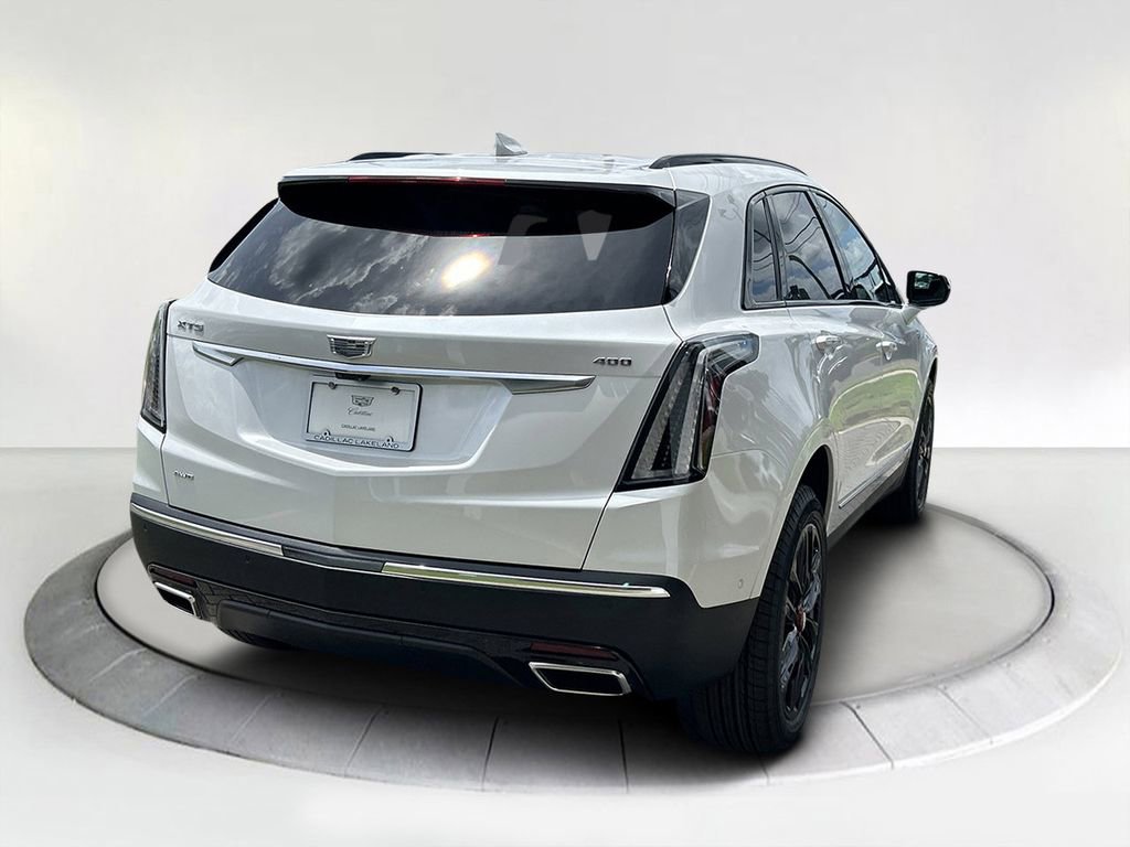 2025 Cadillac XT5 Sport photo 5