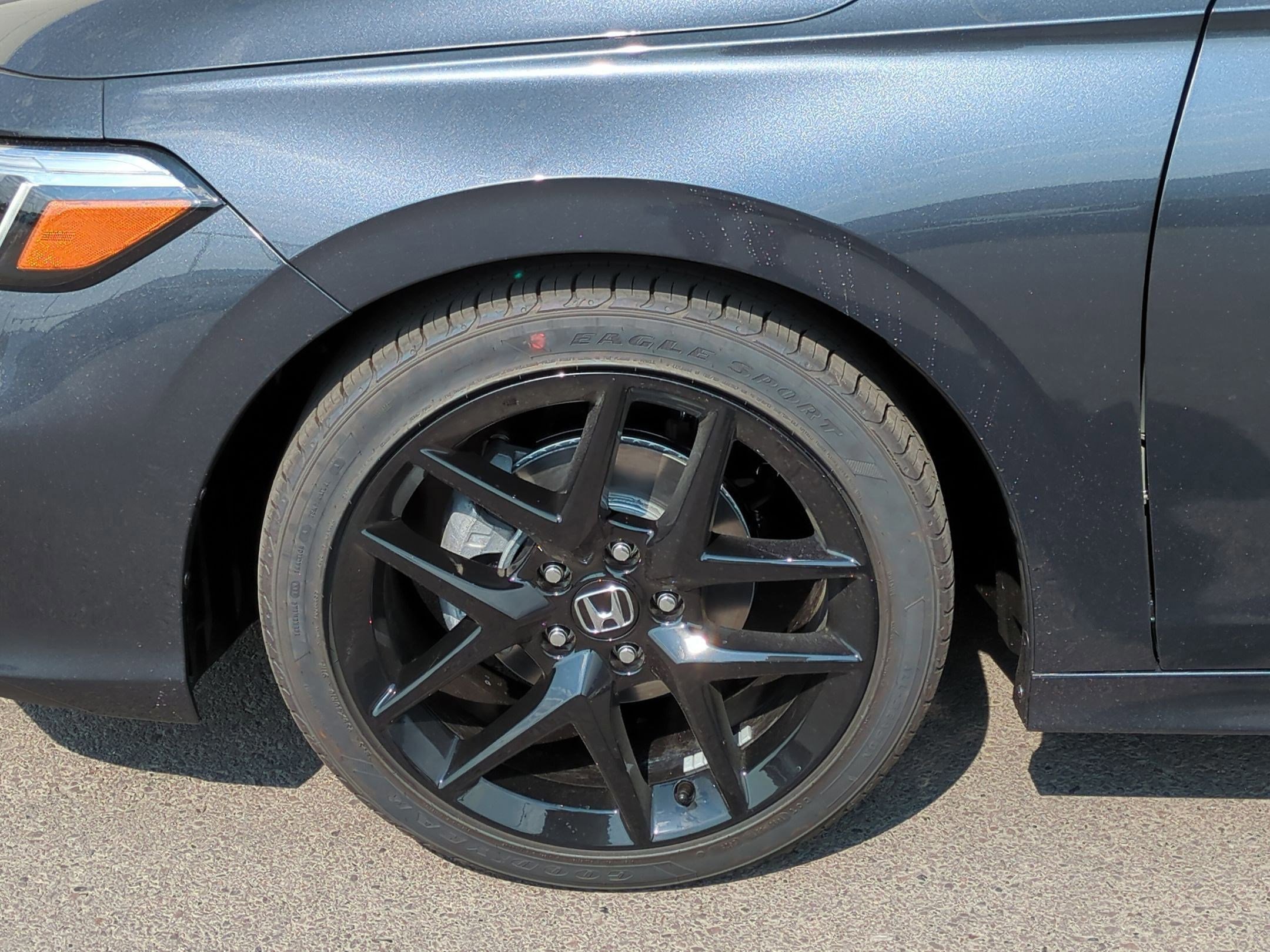 2026 Honda Civic Sport photo 4