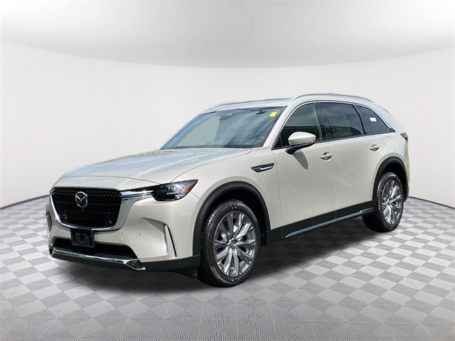 2025 Mazda CX-90 Premium Plus Package's photo