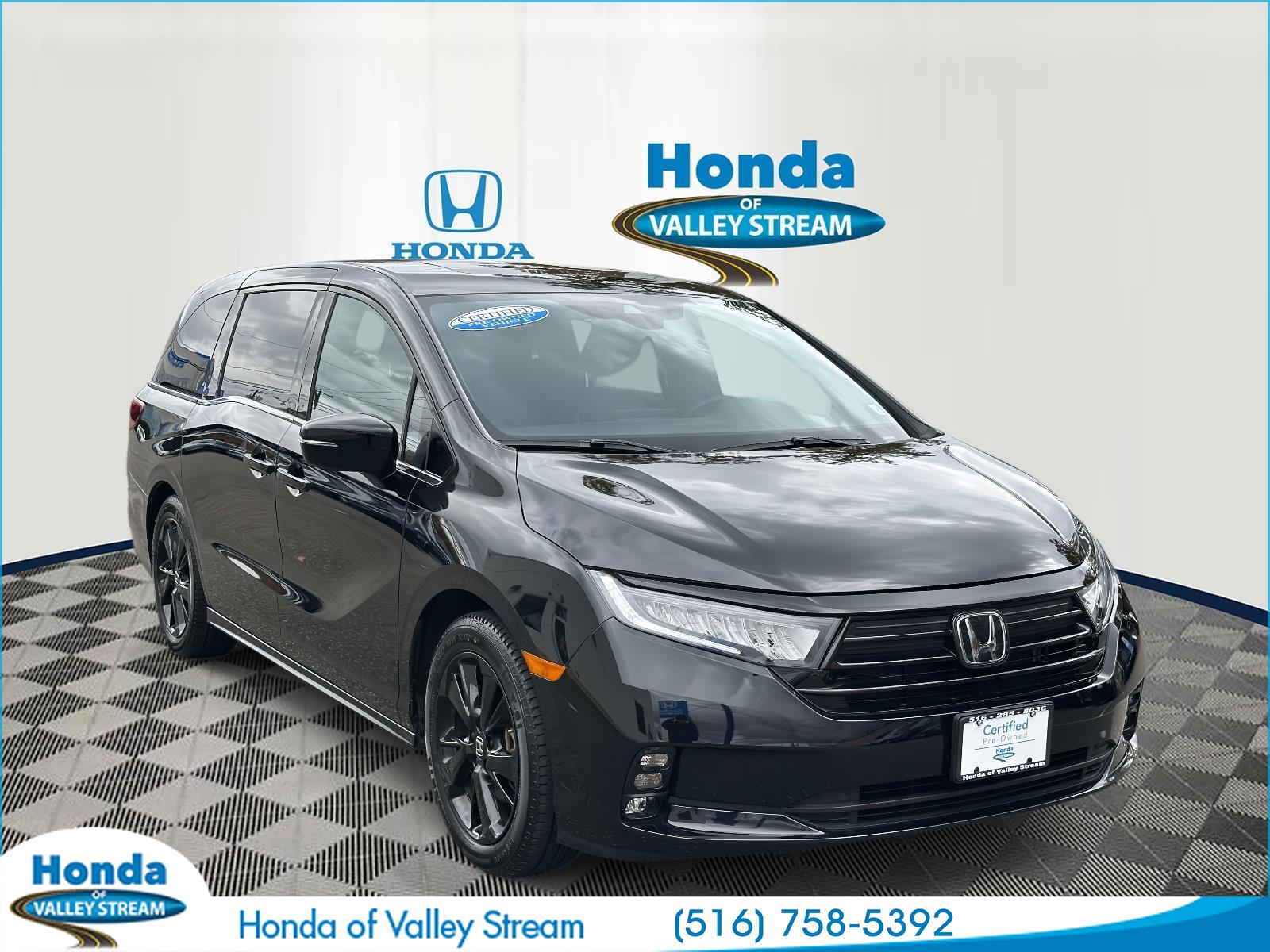 2023 Honda Odyssey SPORT's photo