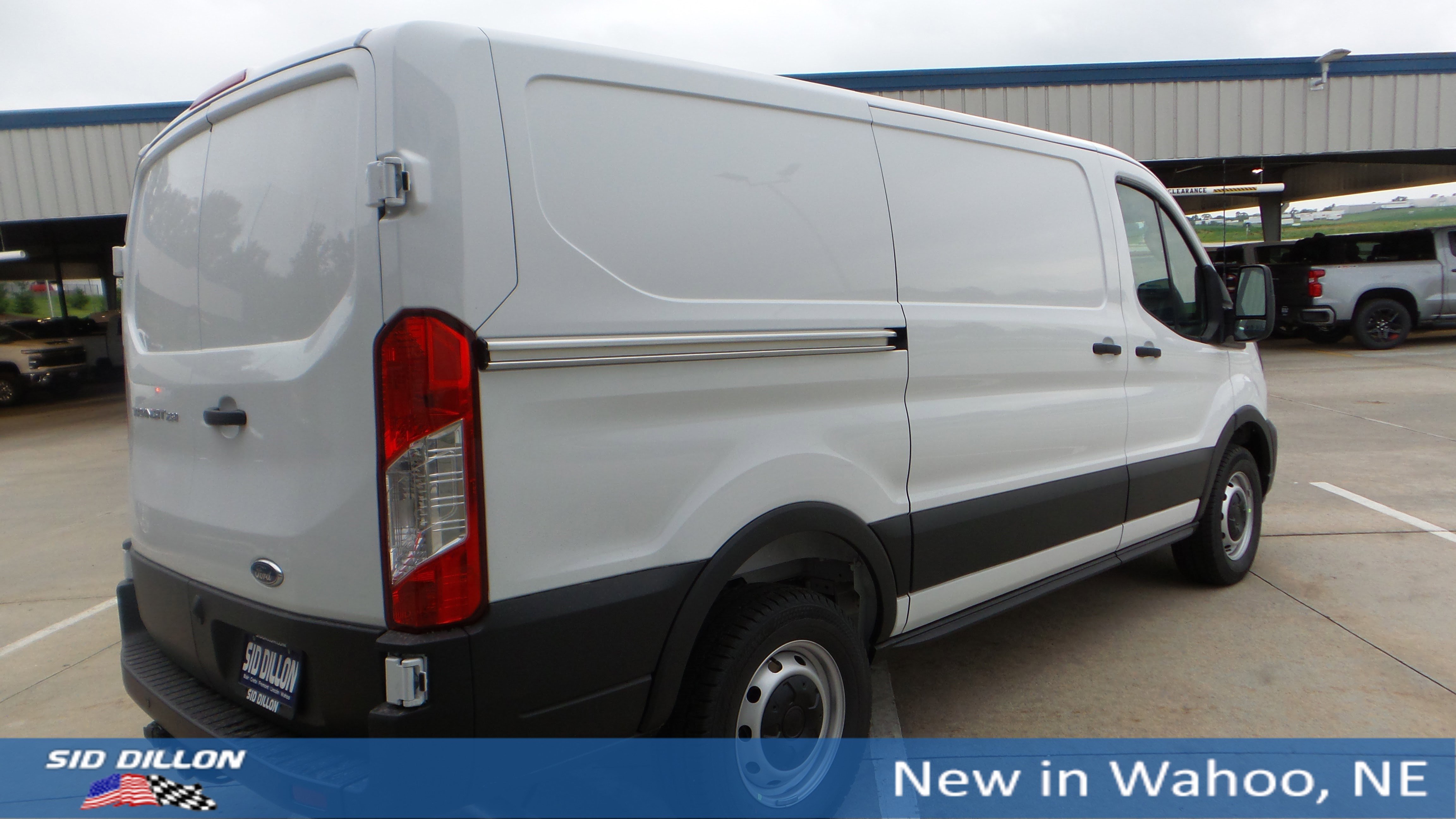 2025 Ford Transit Cargo Van photo 5