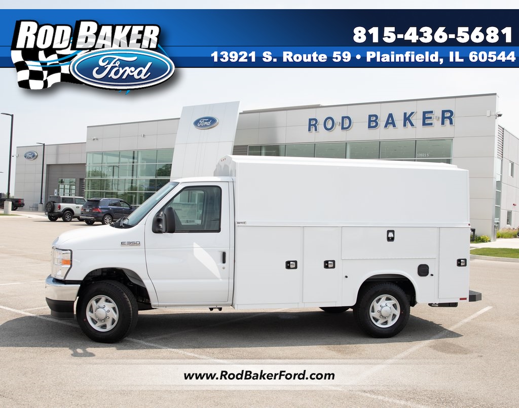 2026 Ford E-Series Cutaway Base's photo