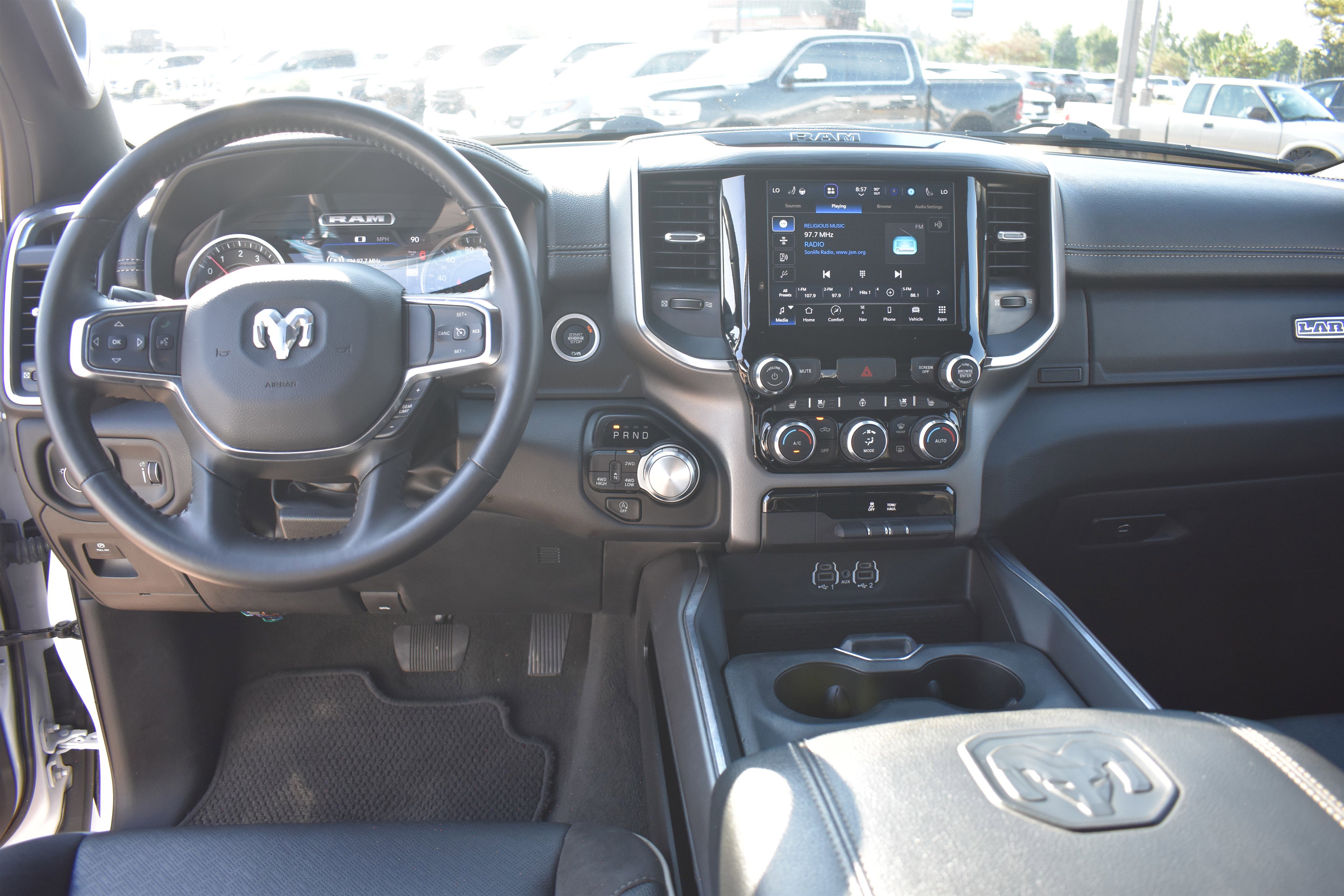 2024 Ram 1500 Laramie photo 13