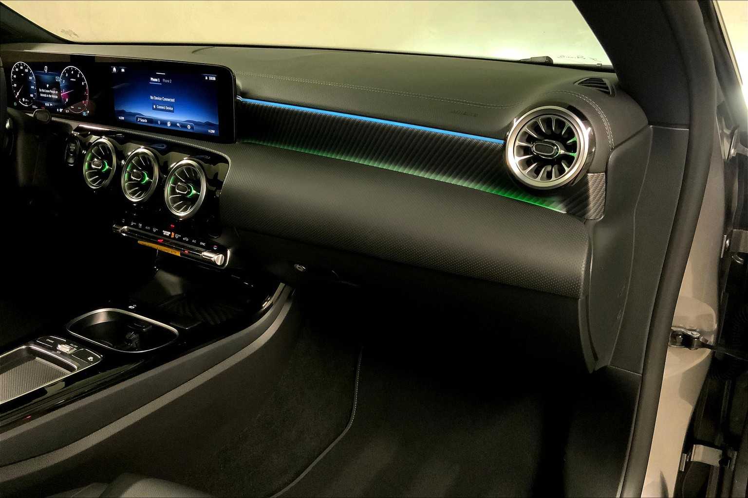 2025 Mercedes Benz CLA 250 photo 17