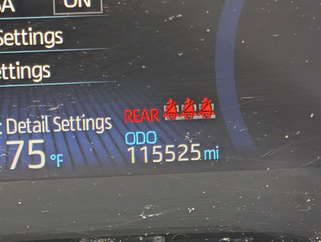 2022 Toyota Corolla LE photo 15