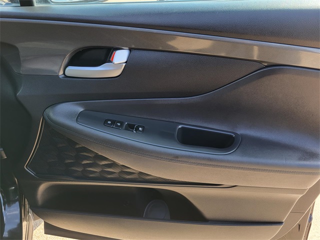 2023 Hyundai Santa Fe SEL photo 2