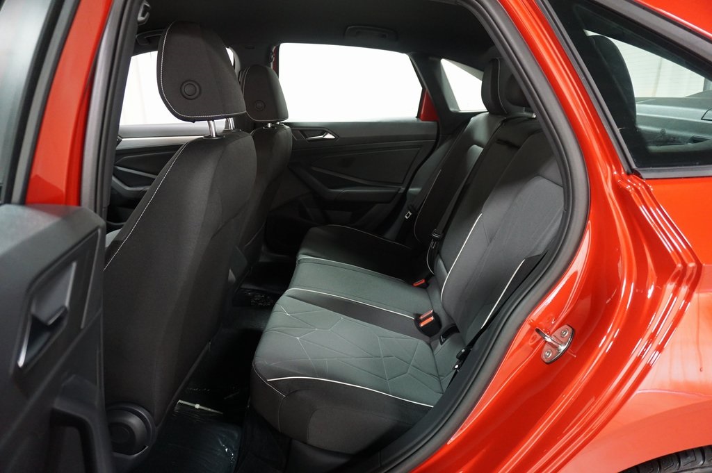 2025 Volkswagen Jetta 1.5T Sport photo 11