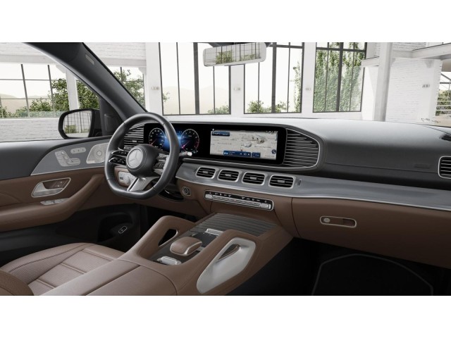 2025 Mercedes Benz GLS 580 4MATIC photo 6