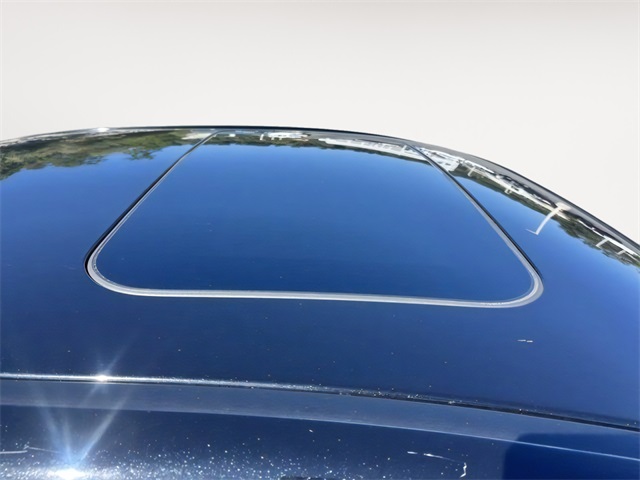 2016 Subaru WRX Premium photo 8
