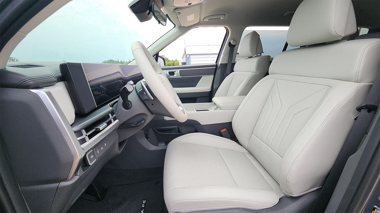 2026 Hyundai Santa Fe SEL photo 9