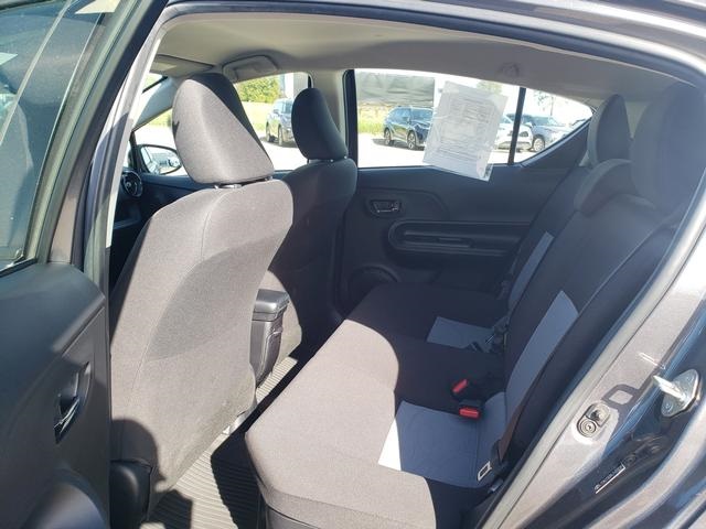 2018 Toyota Prius C Two photo 12