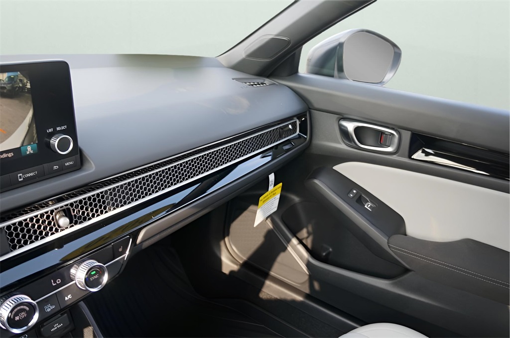 2026 Honda Civic Hybrid Sport photo 16