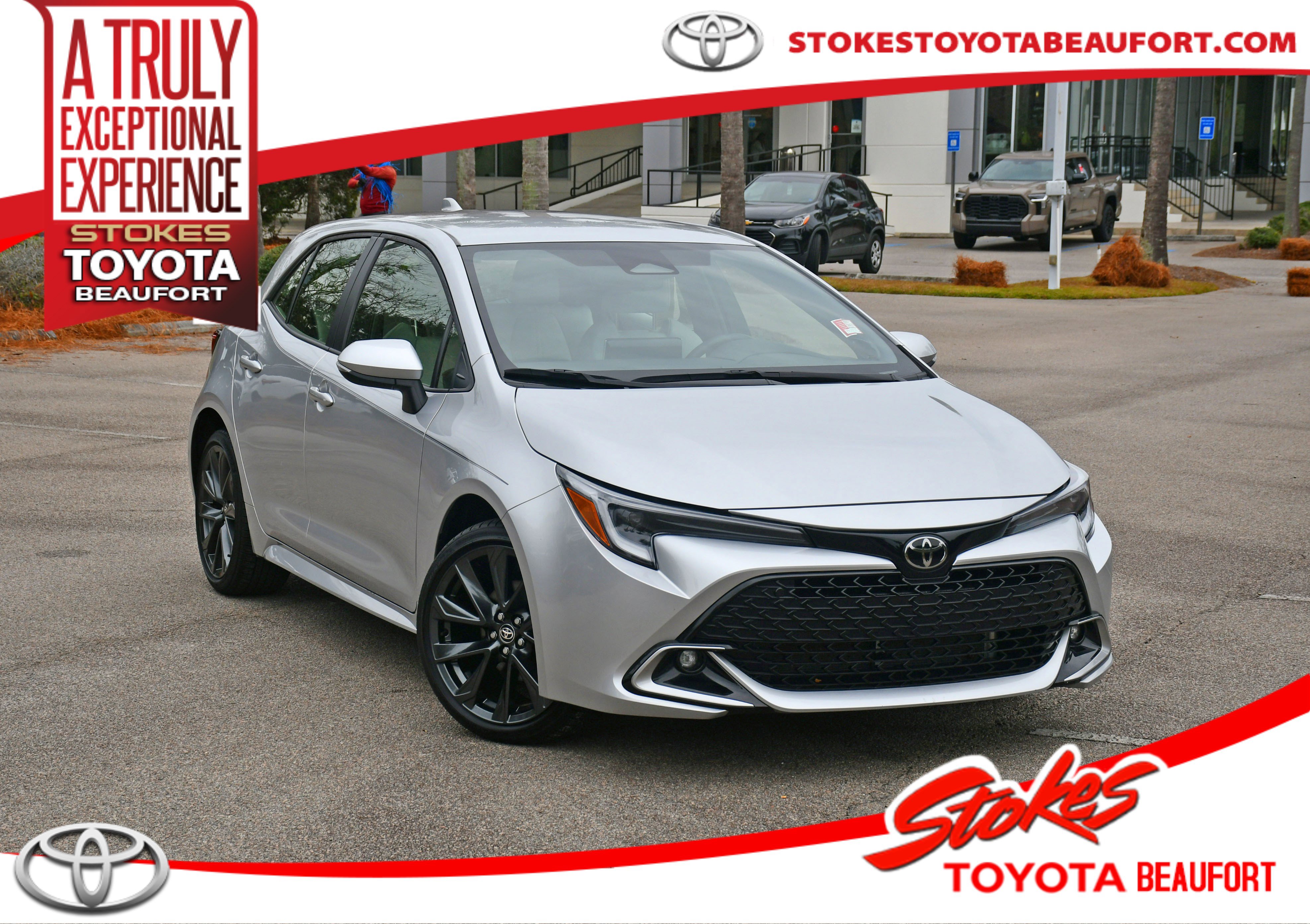 2024 Toyota Corolla Hatchback XSE's photo