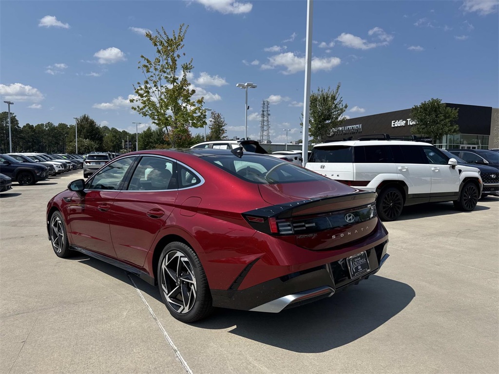 2024 Hyundai Sonata SEL Convenience photo 4