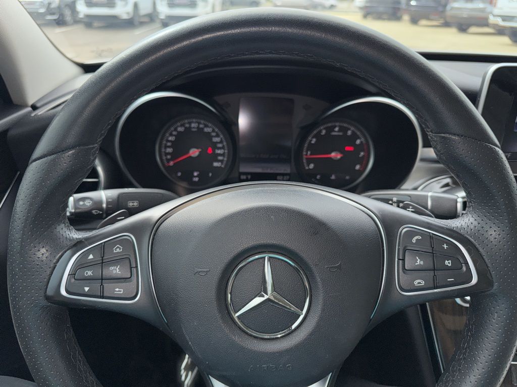 2018 Mercedes Benz C 300 photo 13