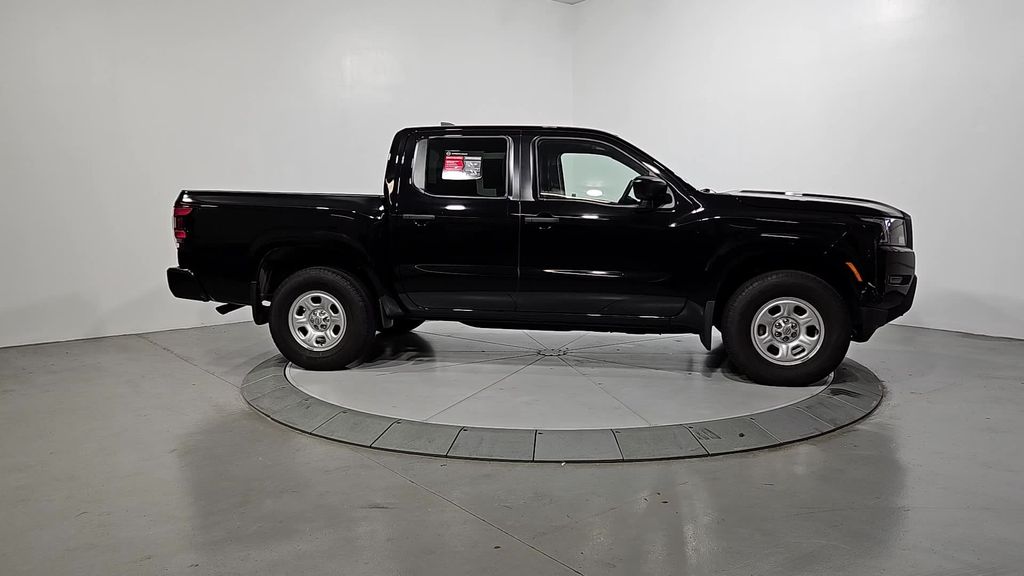 2022 Nissan Frontier S photo 6