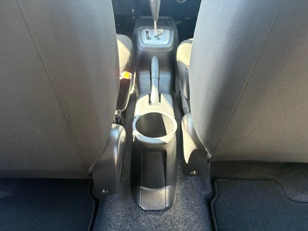 2021 Mitsubishi Mirage ES photo 22