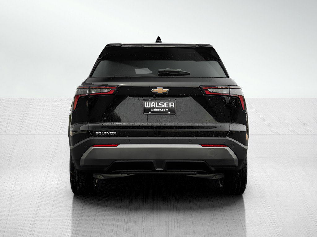 2026 Chevrolet Equinox LT photo 4