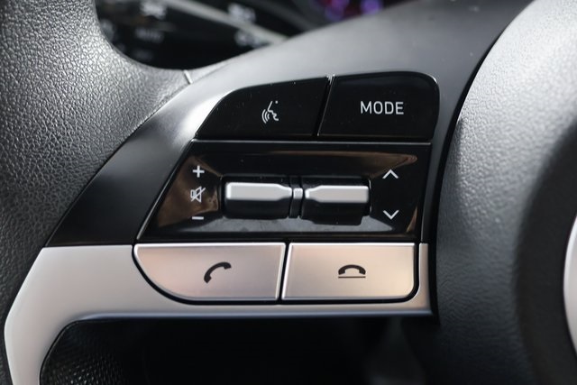 2023 Hyundai Elantra SEL photo 10