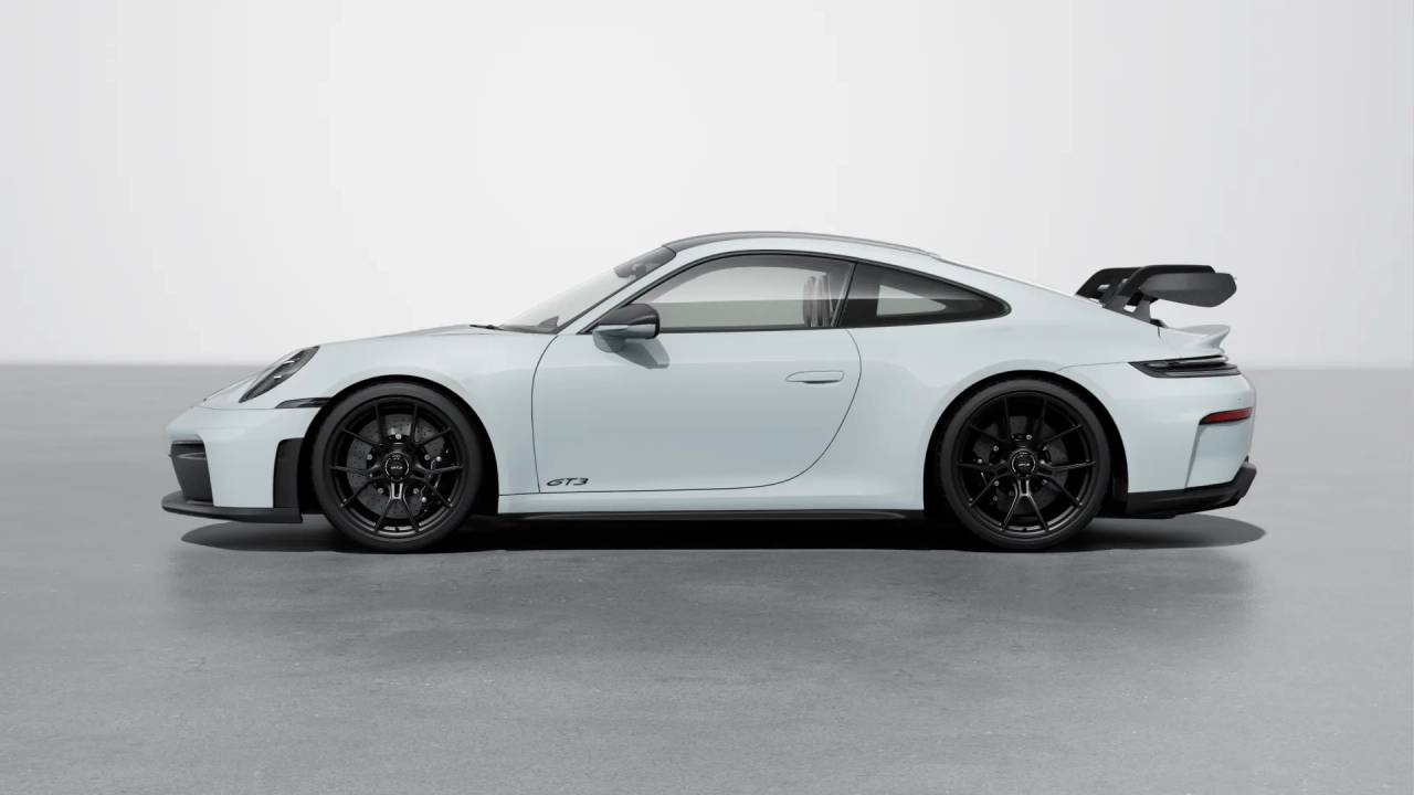 2026 Porsche 911 GT3 photo 2