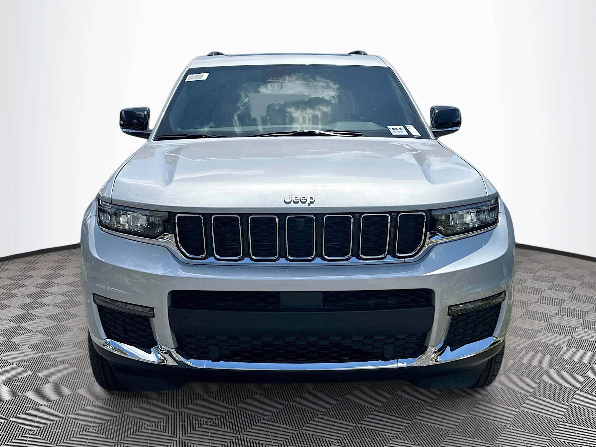 2025 Jeep Grand Cherokee Limited photo 2