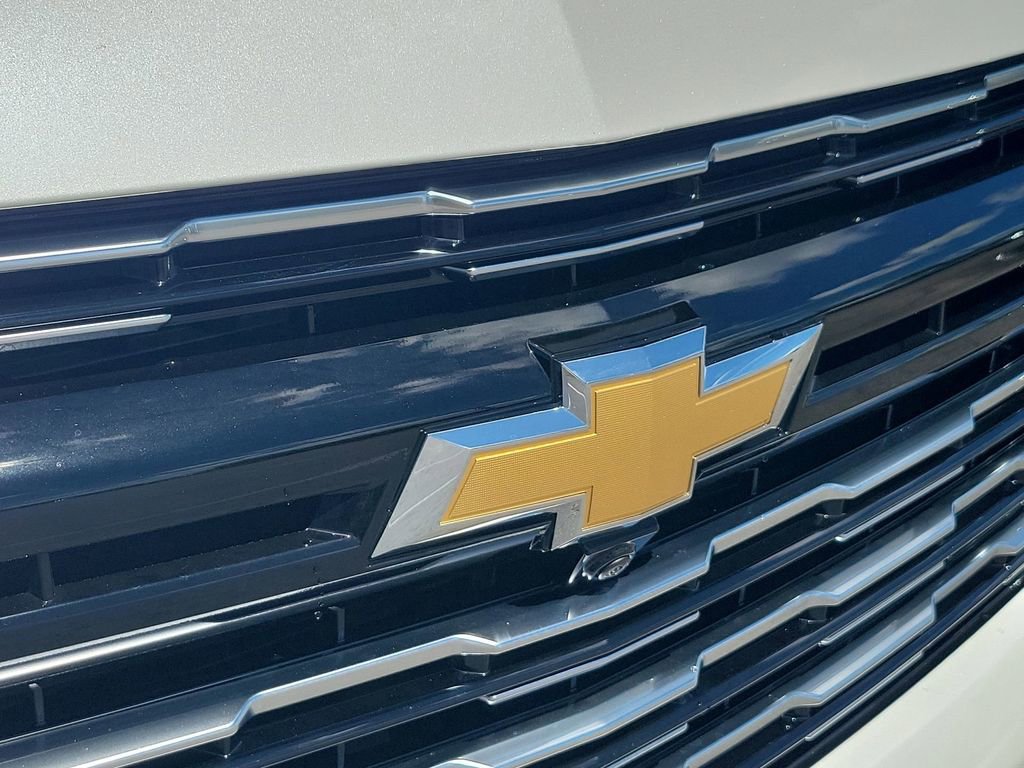 2025 Chevrolet Suburban High Country photo 39