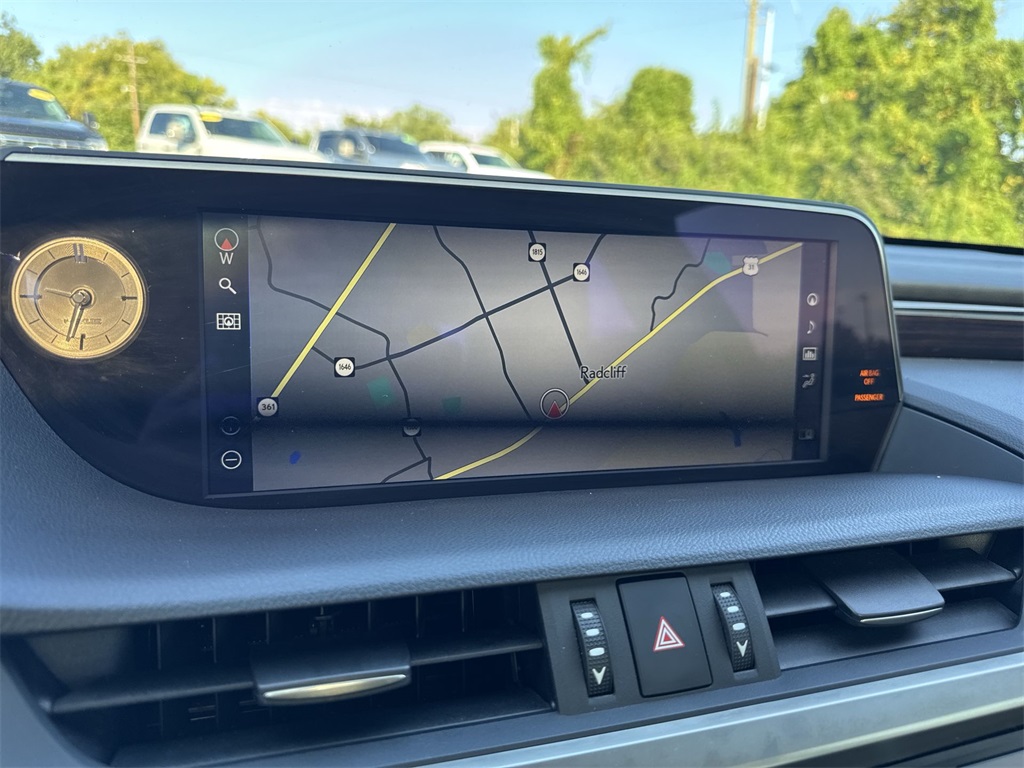 2021 Lexus ES 350 photo 18