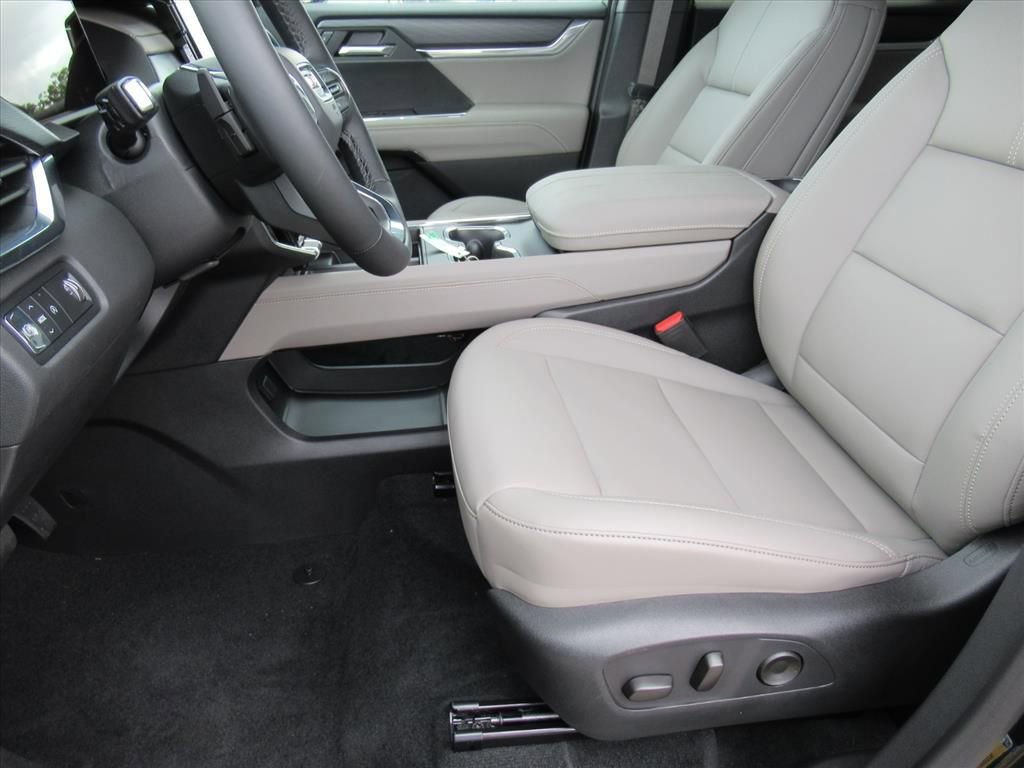 2026 Gmc Acadia Elevation photo 13