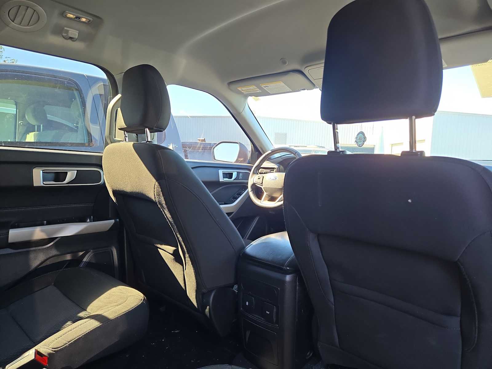 2024 Ford Explorer XLT photo 4