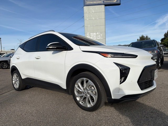 2023 Chevrolet Bolt EUV LT's photo