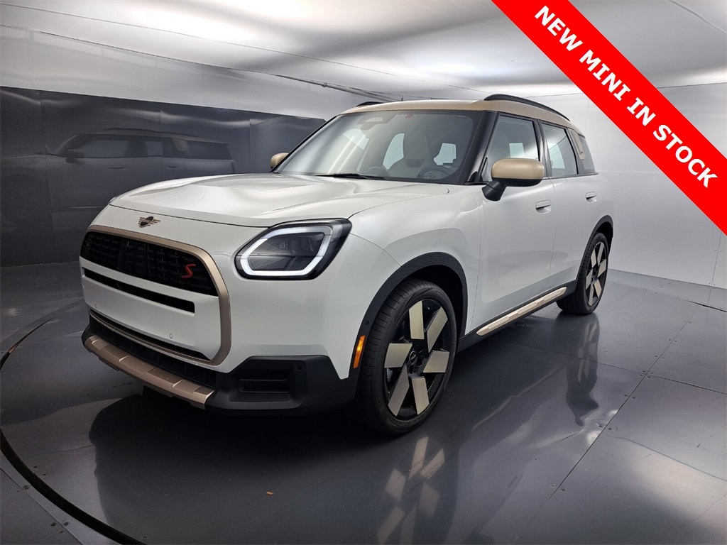 2025 Mini Countryman ALL4 Signature photo 6