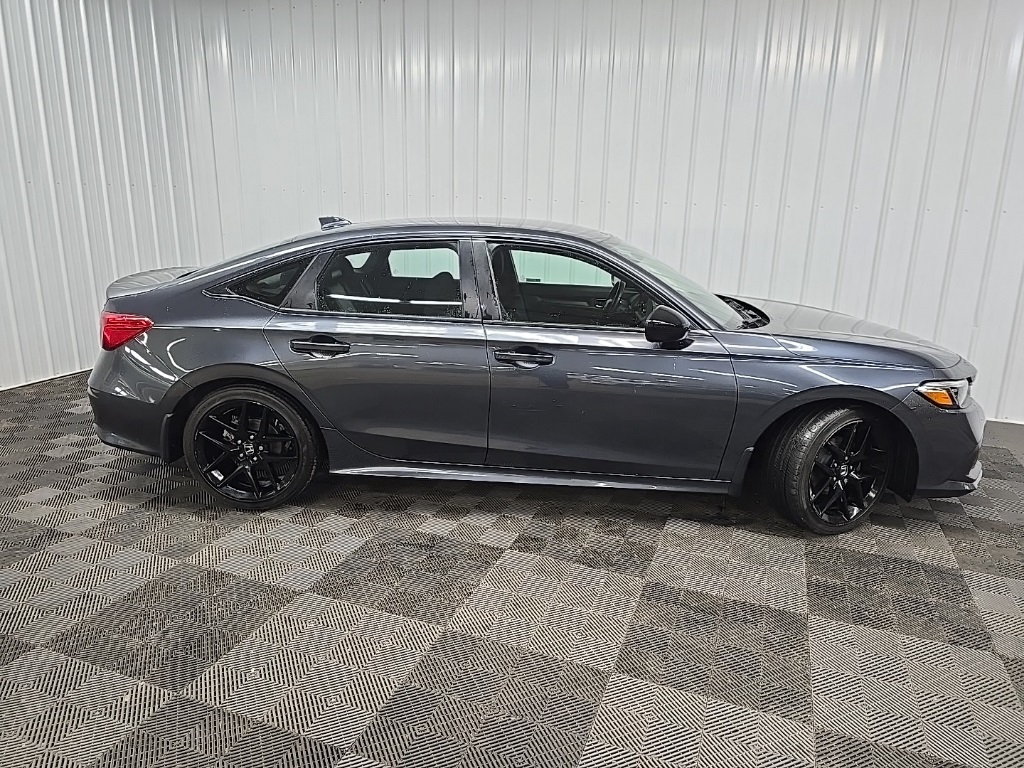 2023 Honda Civic Sport photo 4