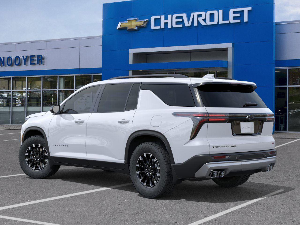 2026 Chevrolet Traverse Z71 photo 3