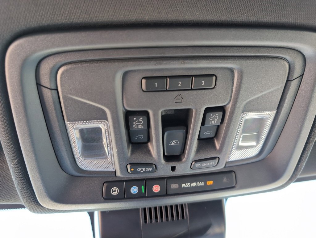 2024 Chevrolet Silverado High Country photo 27