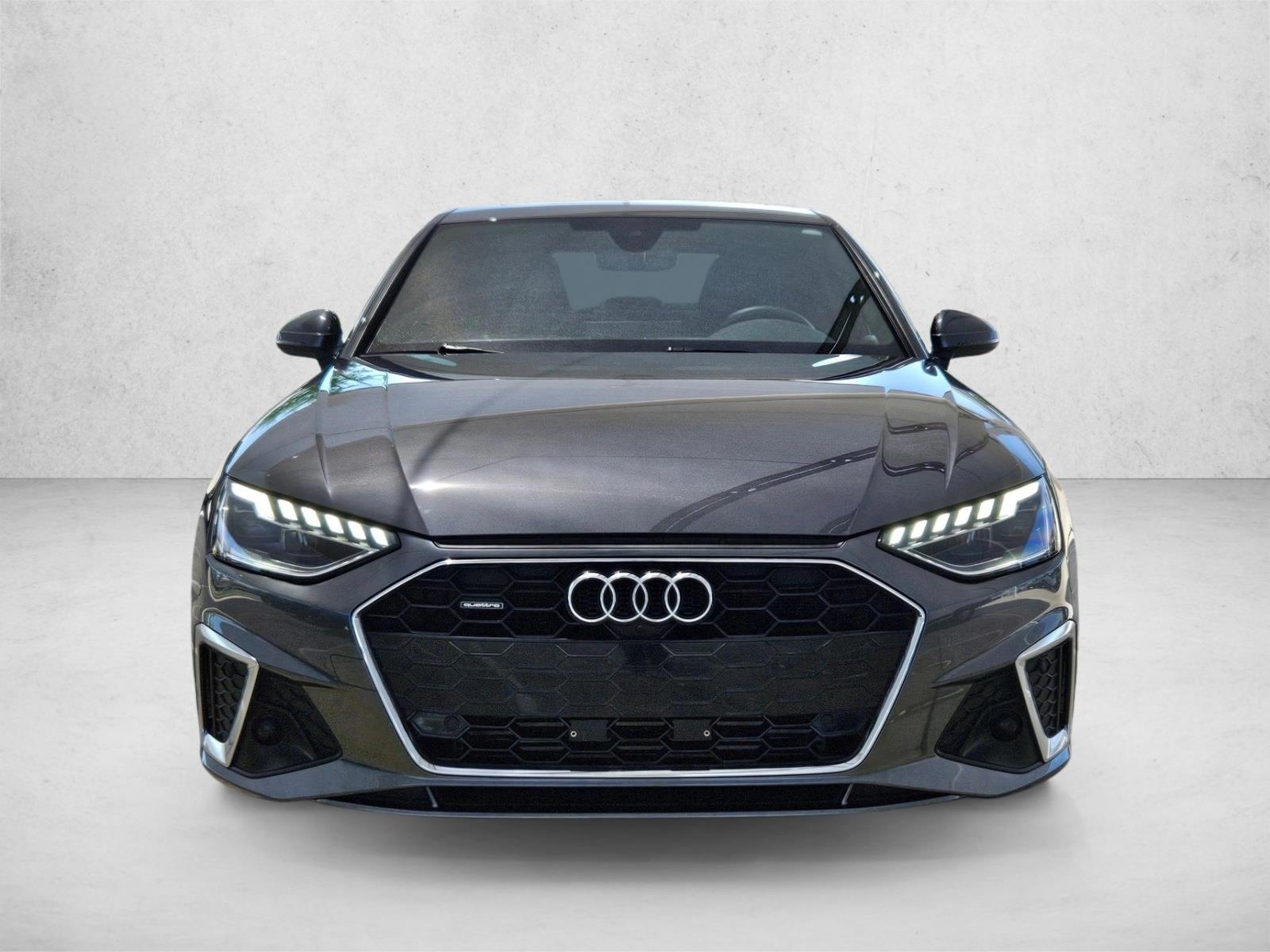 2022 Audi A4 S line Quattro Premium Plus photo 2