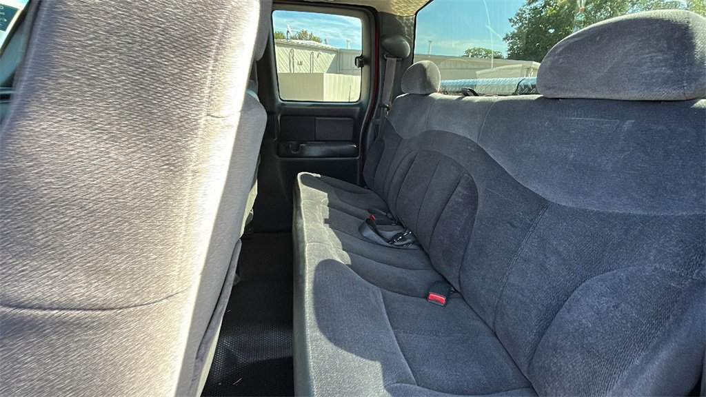 2001 Gmc Sierra 2500 HD SLE photo 16