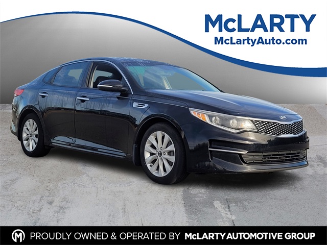 2016 Kia Optima EX's photo