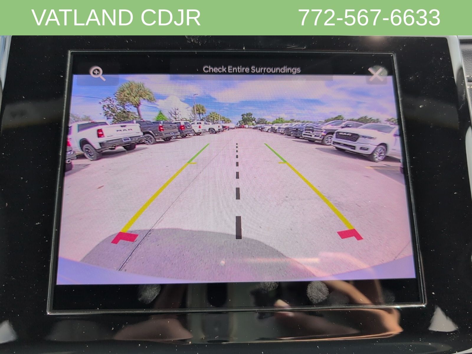 2025 Jeep Grand Cherokee Laredo Altitude photo 17