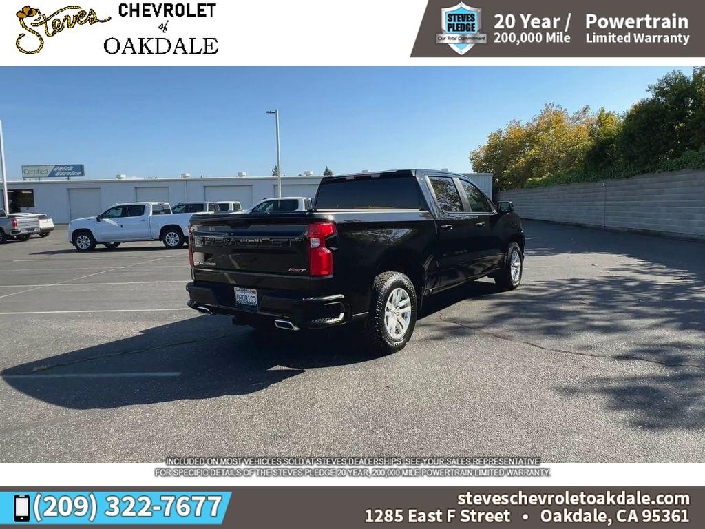 2021 Chevrolet Silverado 1500 RST photo 2
