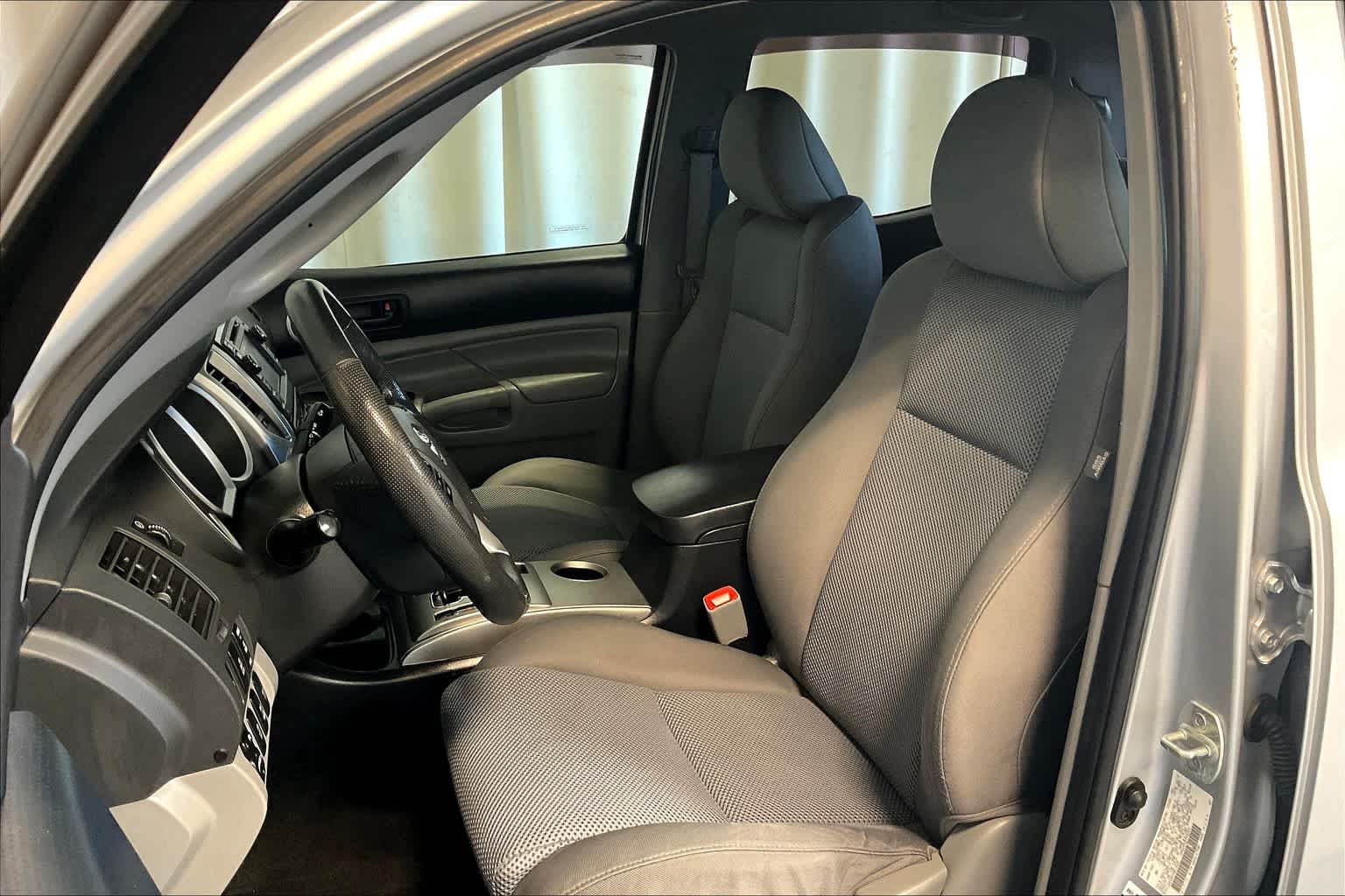 2013 Toyota Tacoma photo 9