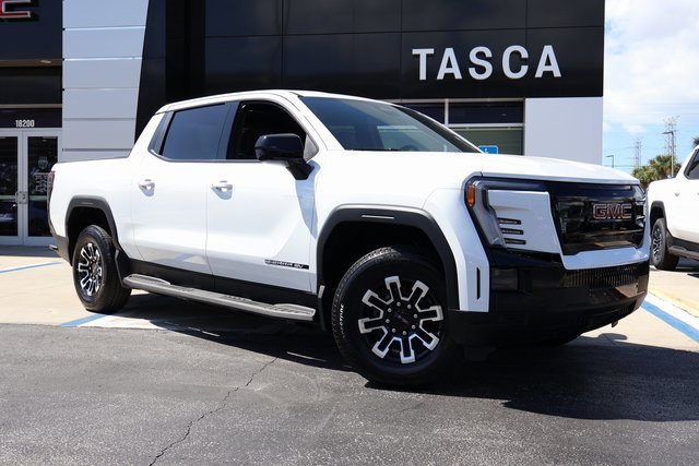 2026 GMC Sierra EV Elevation's photo