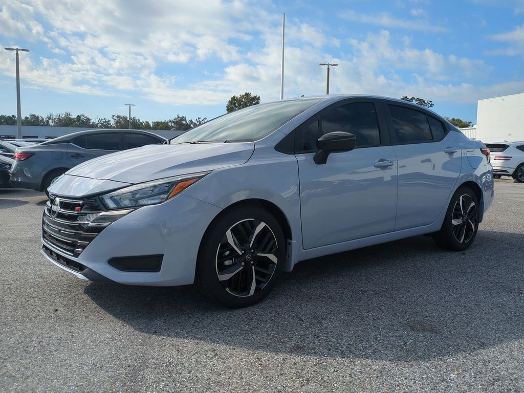 2025 Nissan Versa SR photo 2