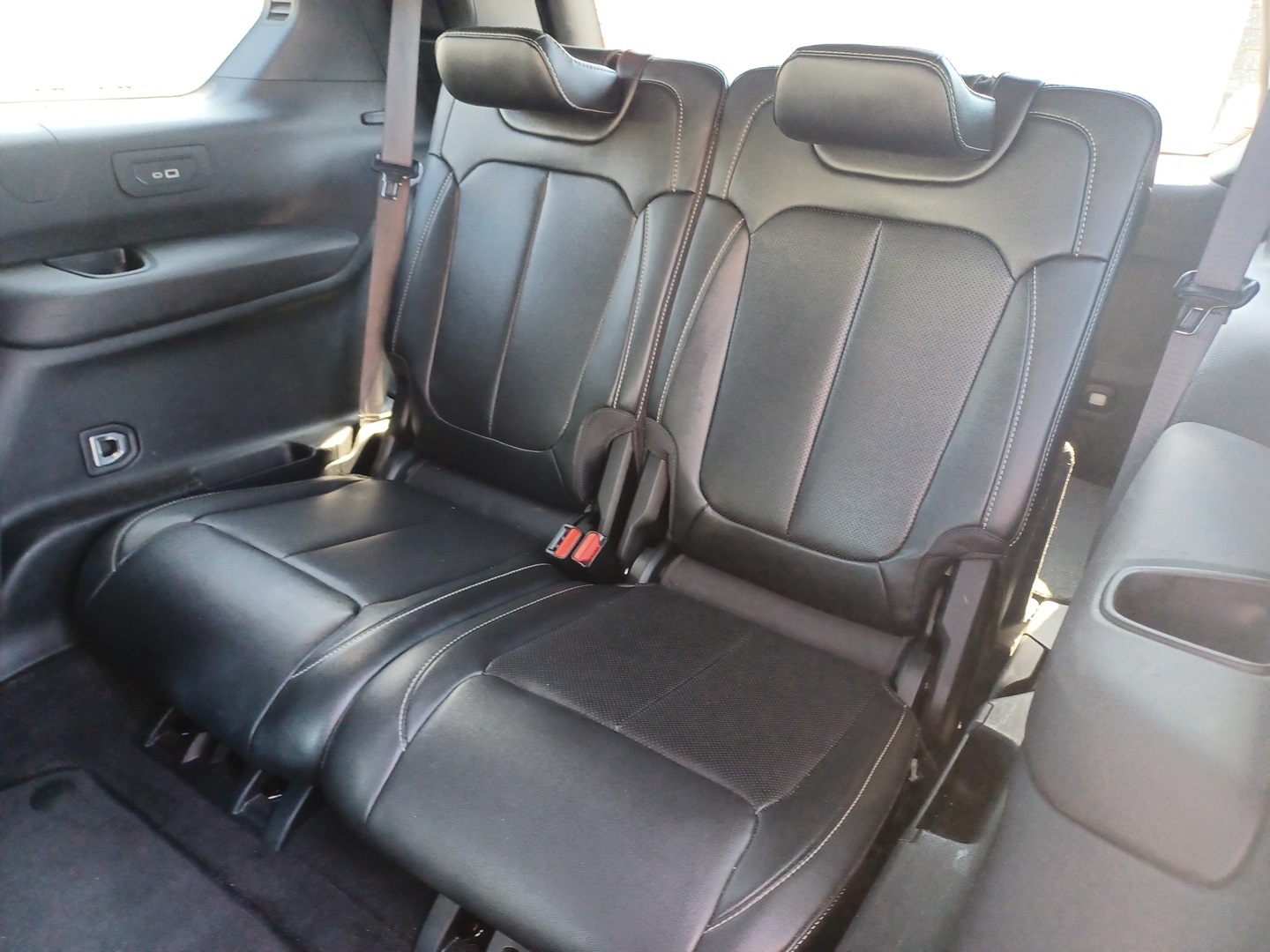 2024 Jeep Grand Cherokee Limited photo 8